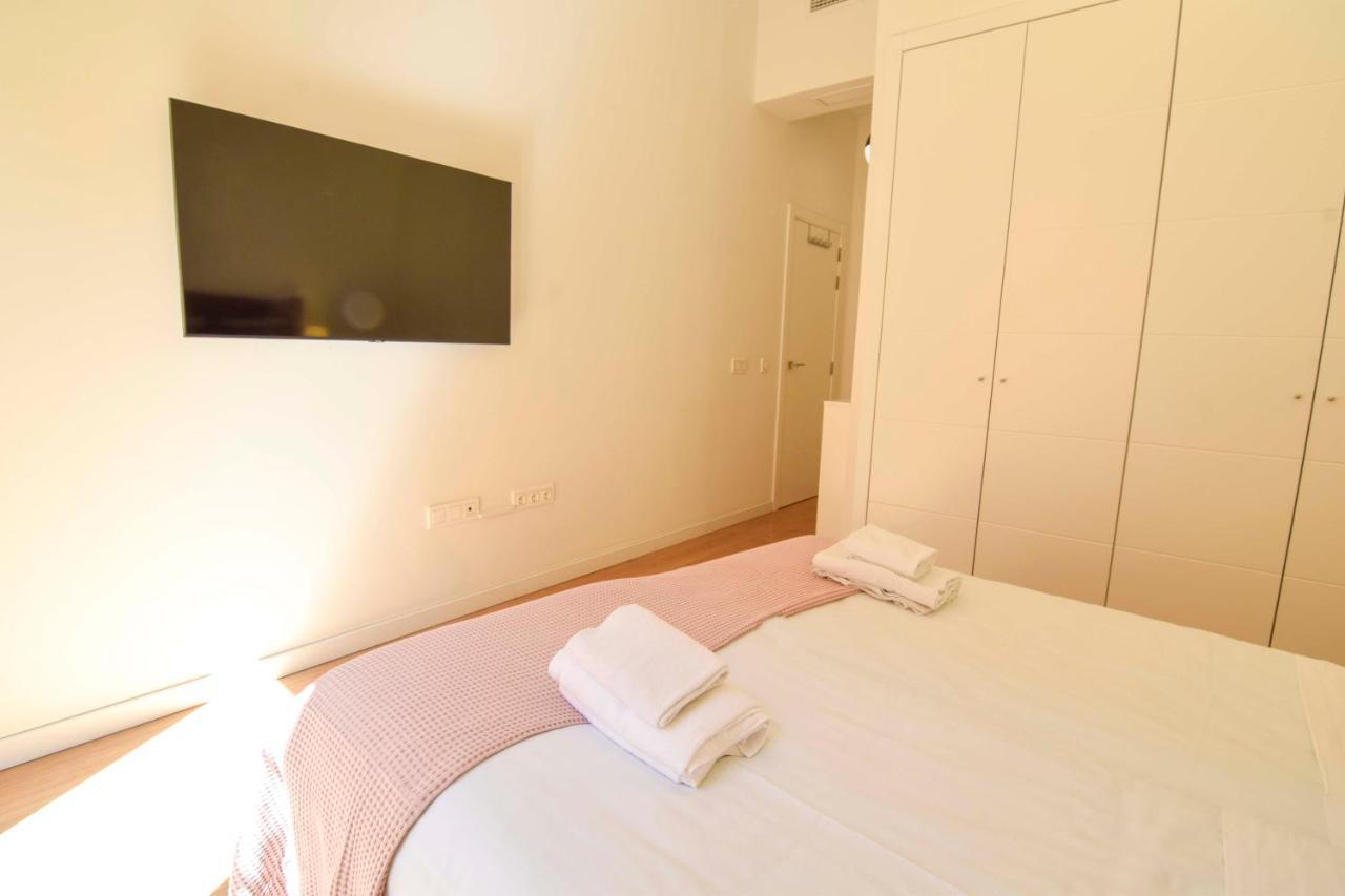 Letmalaga Plaza Del Teatro Premium Apartment Exterior photo
